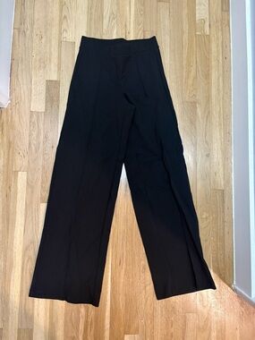 Small (Tall) NWOT Old Navy Stevie Pull On Wide Leg Pants